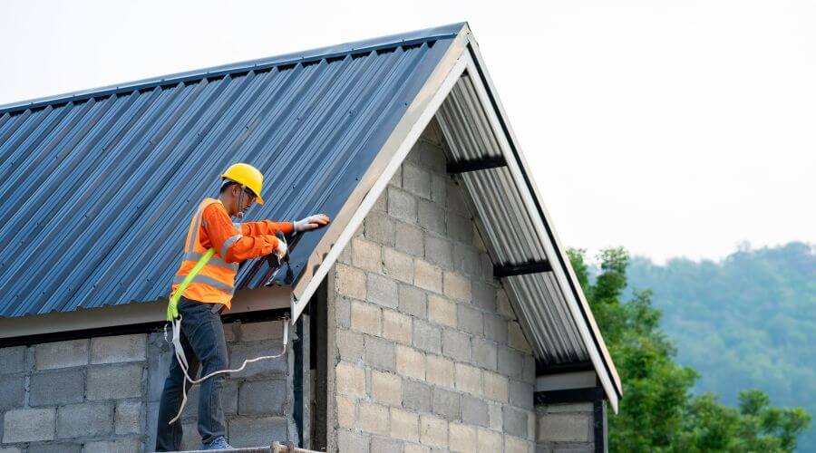 Professional residential roofers in Eastlake, OH